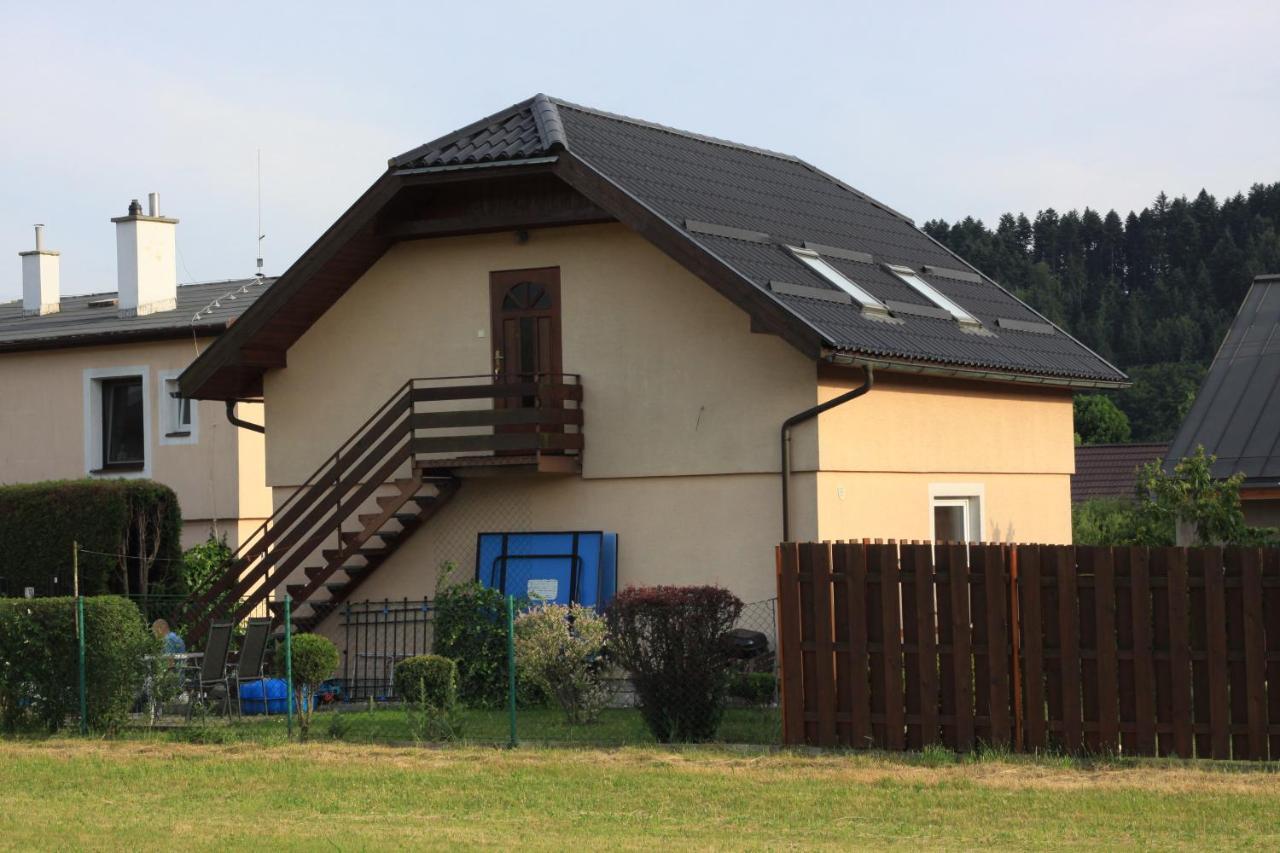 Apartamento Apartmán pod Černou horou Rožnov pod Radhoštěm Exterior foto